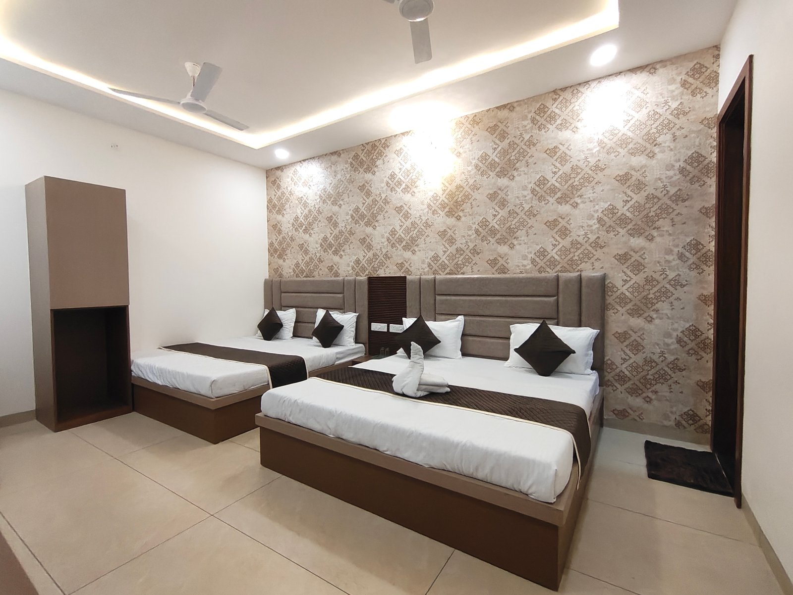 Welcome to Amrit Bliss B & B – Comfort, Convenience & Warm Hospitality
